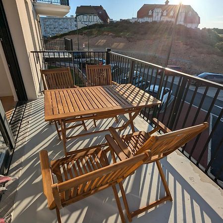 Evasion Plage - Appartement Lumineux Plein Centre Et 150M Plage Neufchatel-Hardelot Exterior photo